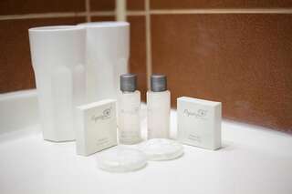 Отель Hotel Yesterday Бухарест Представительский двухместный номер с 1 кроватью-14